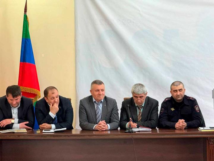 Подготовку к проведению выборов Президента РФ обсудили в Цунтинском районе